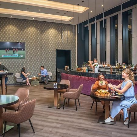 Novotel Deira Creekside Dubai Exterior foto