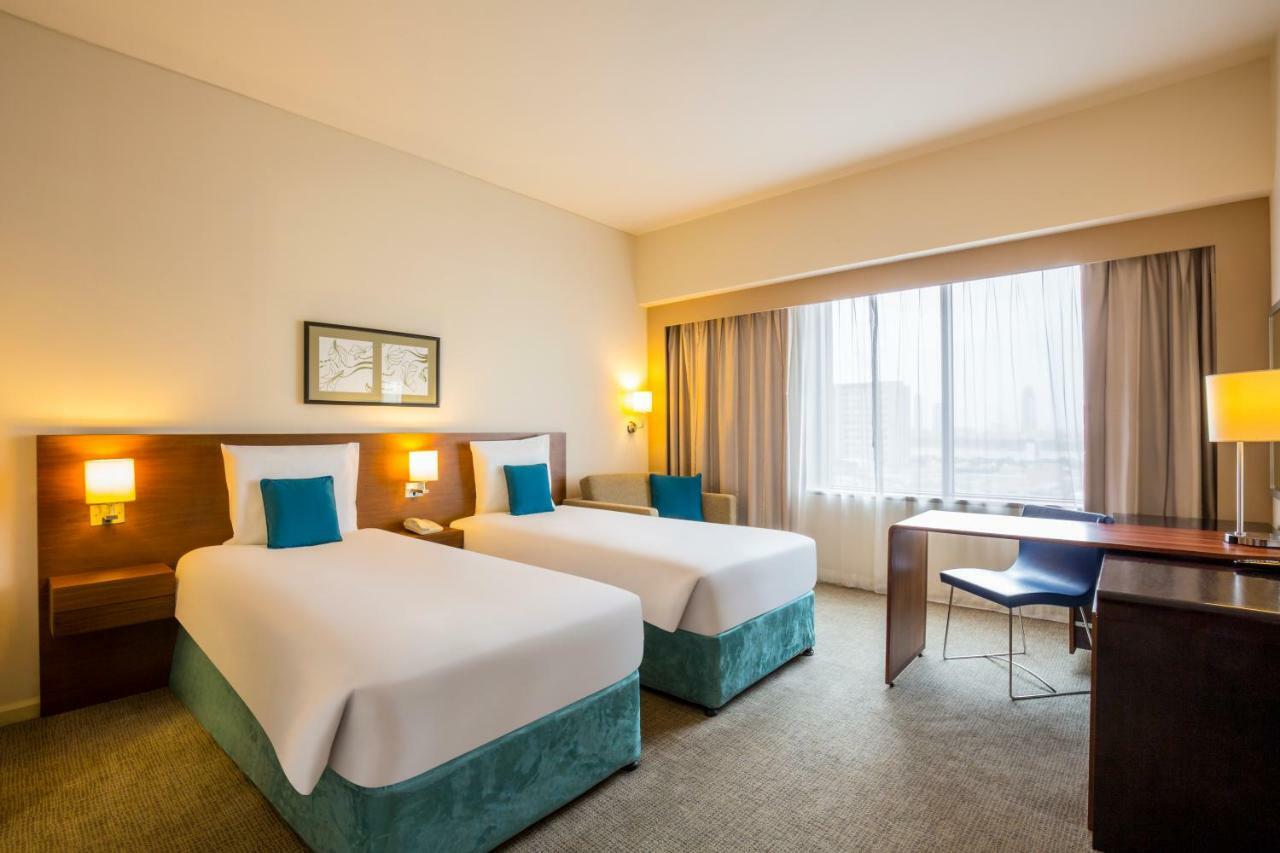 Novotel Deira Creekside Dubai Exterior foto