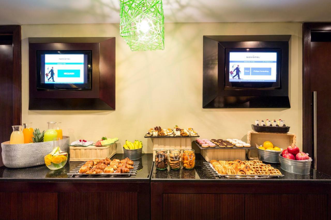 Novotel Deira Creekside Dubai Exterior foto